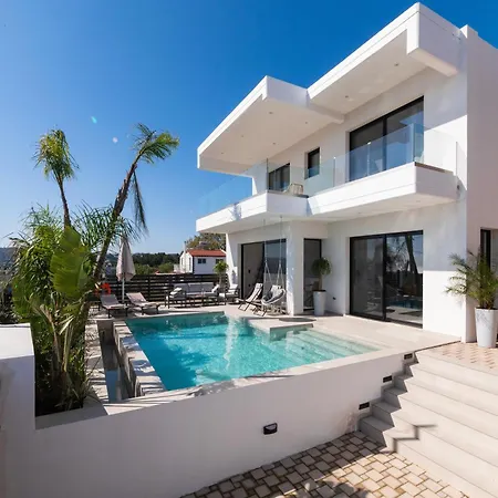 Villa Blue Hills